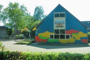 Thumbnail 1 van Busreis klompenmuseum in Eelde en orchideeënbedrijf in Haren